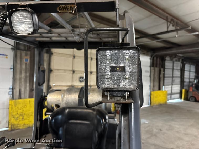 image for item FB5552 Toyota 8FGCU25 forklift