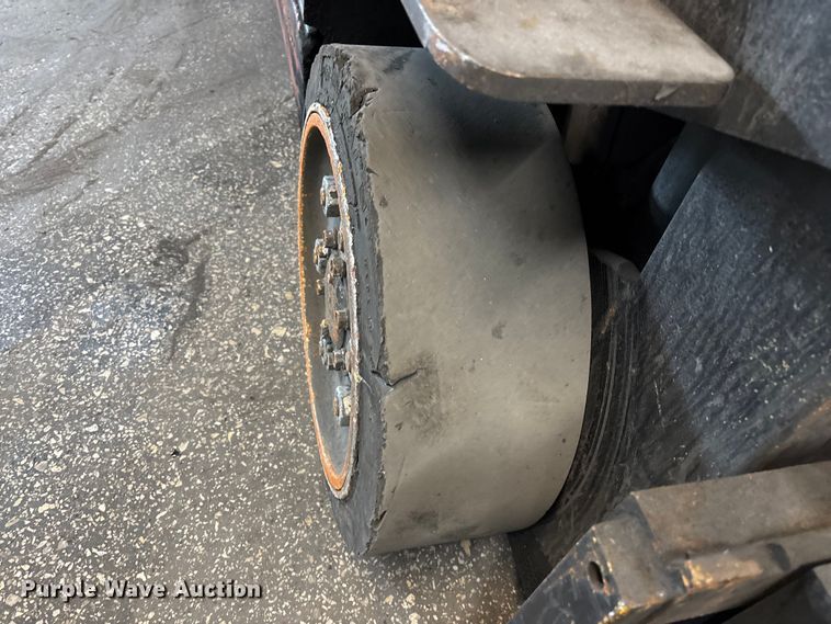 image for item FB5552 Toyota 8FGCU25 forklift