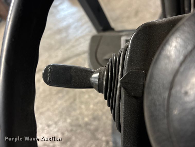 image for item FB5553 Toyota 8FGCU25 forklift