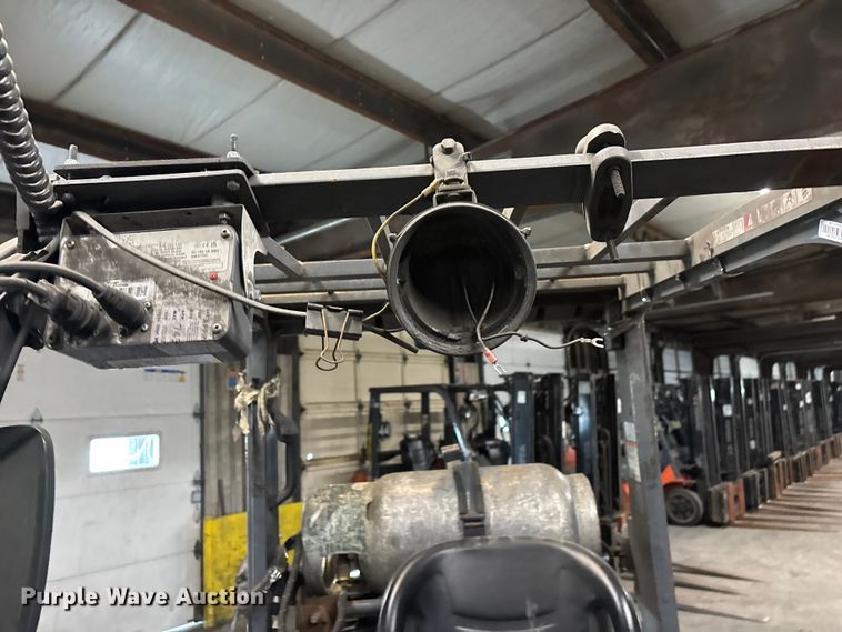 image for item FB5555 Toyota 8FGCU25 forklift