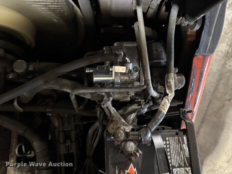 image for item FB5556 Toyota 8FGCU25 forklift