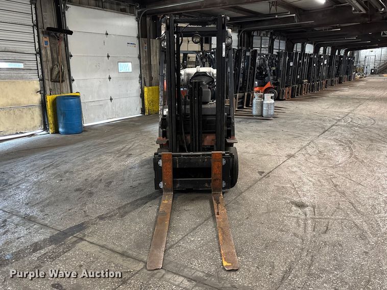 image for item FB5557 Toyota 7FGCU25 forklift