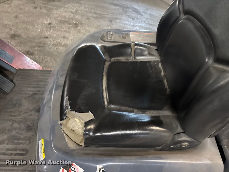 image for item FB5557 Toyota 7FGCU25 forklift