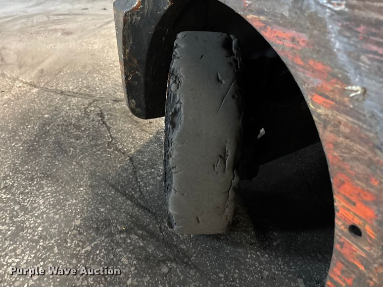 image for item FB5557 Toyota 7FGCU25 forklift