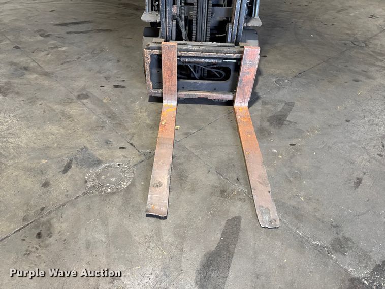 image for item FB5558 Toyota 8FGCU25 forklift