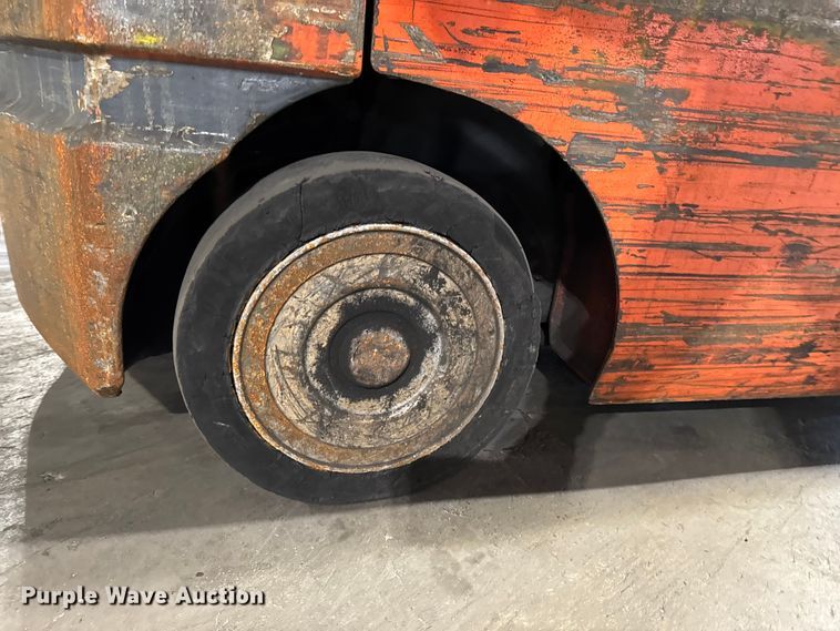 image for item FB5558 Toyota 8FGCU25 forklift