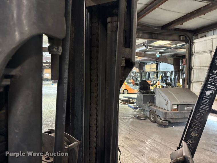 image for item FB5559 Clark CGC30 forklift