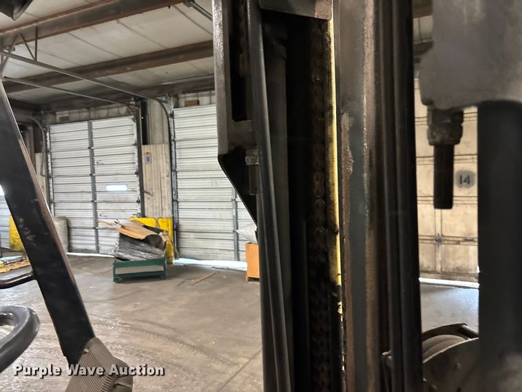 image for item FB5559 Clark CGC30 forklift