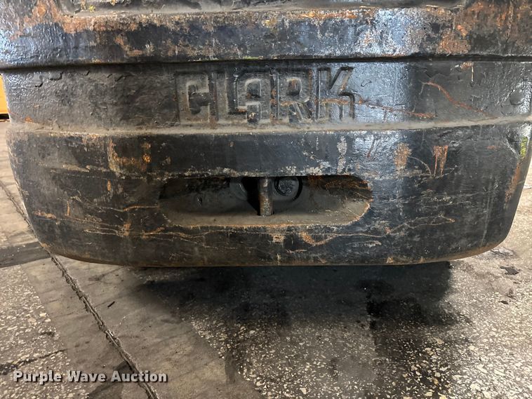 image for item FB5559 Clark CGC30 forklift