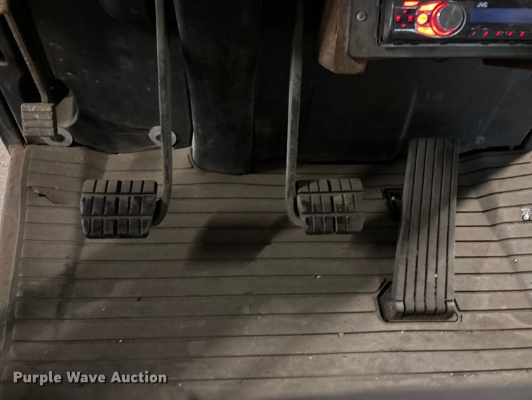 image for item FB5559 Clark CGC30 forklift