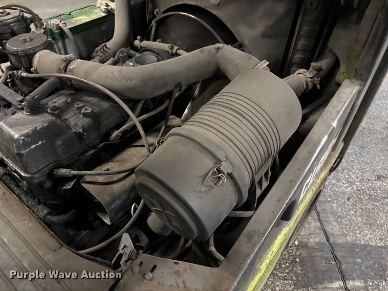 image for item FB5559 Clark CGC30 forklift