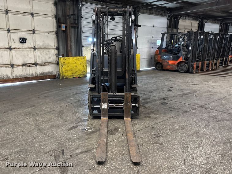 image for item FB5560 Toyota 8FBCU25 forklift