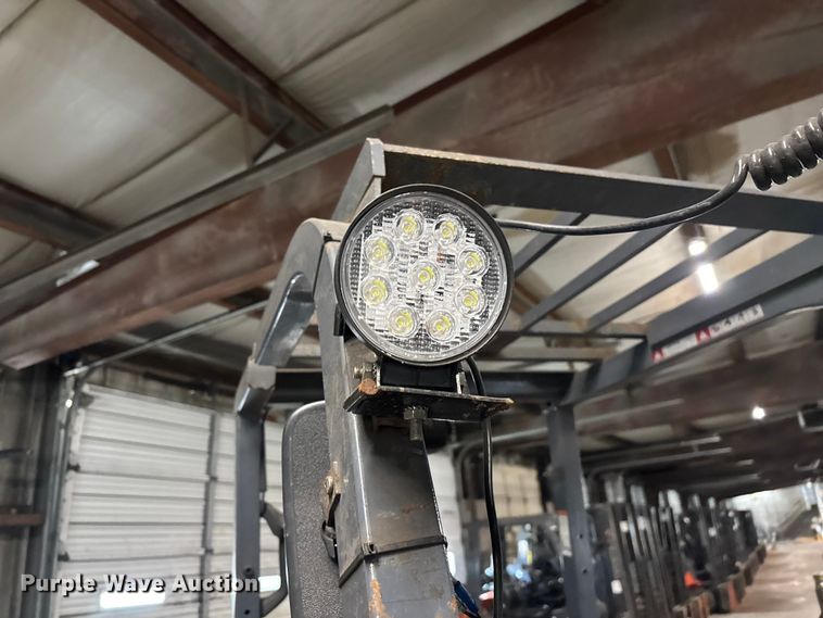 image for item FB5560 Toyota 8FBCU25 forklift