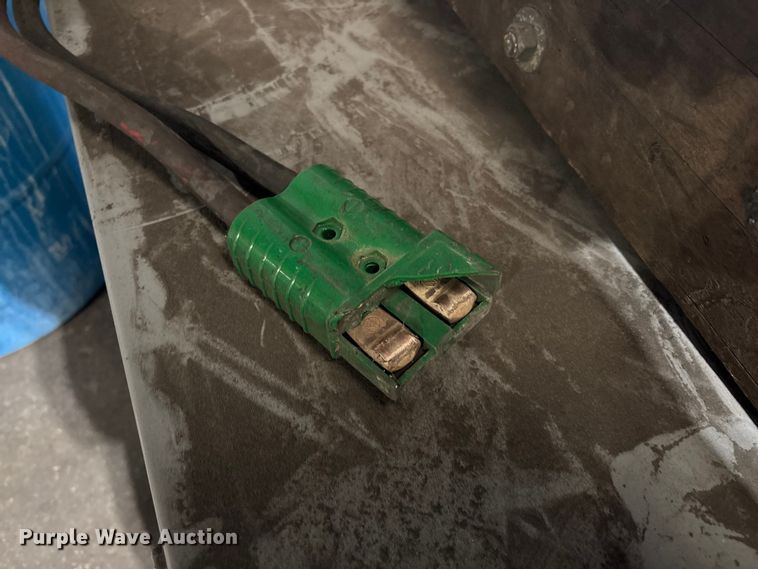 image for item FB5560 Toyota 8FBCU25 forklift