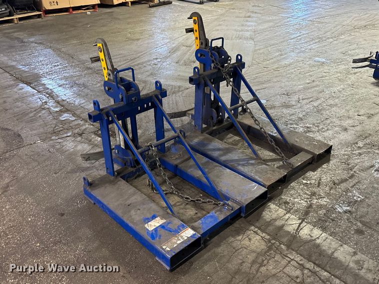 image for item FB5561 (2) Vestil FMDL-1 drum lifter