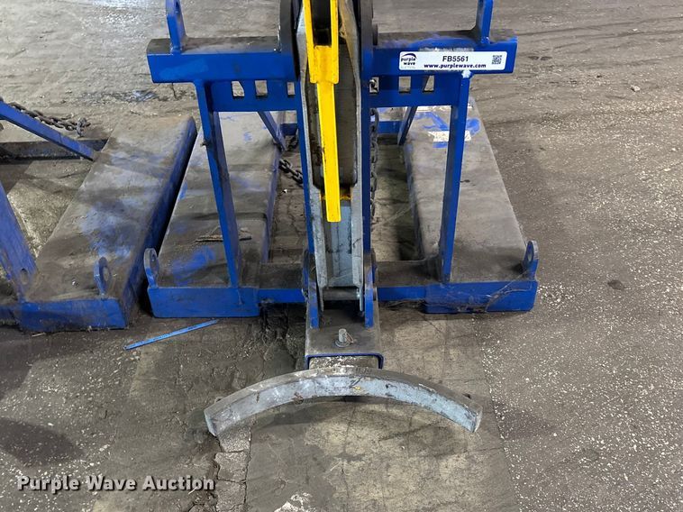 image for item FB5561 (2) Vestil FMDL-1 drum lifter
