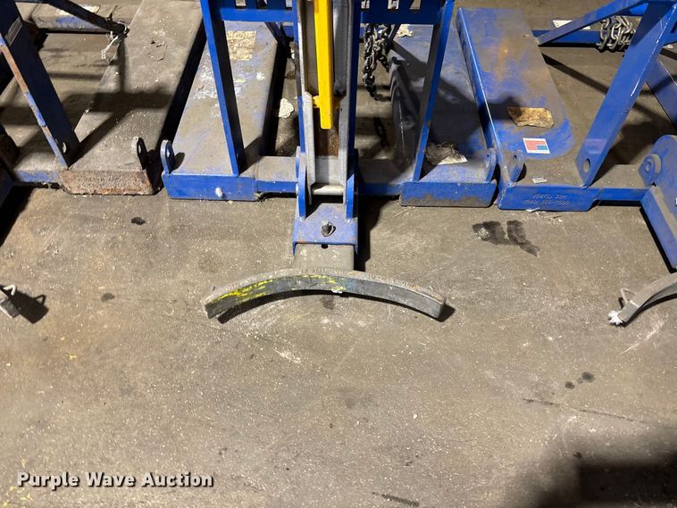 image for item FB5562 (3) Vestil FMDL-1 drum lifter