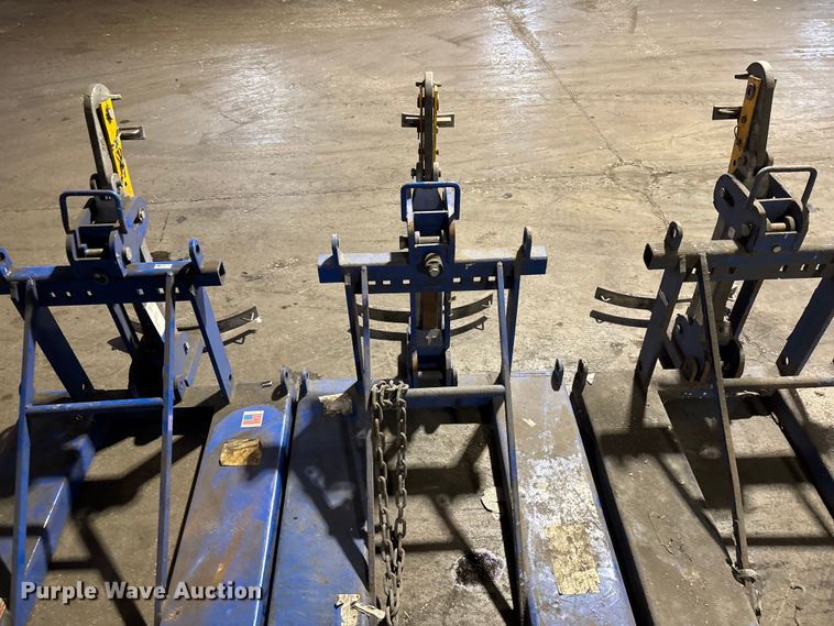 image for item FB5562 (3) Vestil FMDL-1 drum lifter