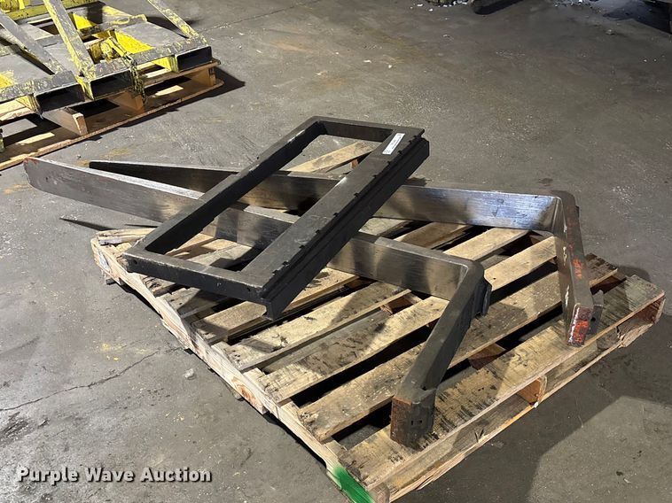 image for item FB5566 forks