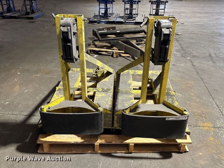 image for item FB5567 (2) Easy Lift Equipment EG3SCM-NF drum lifter