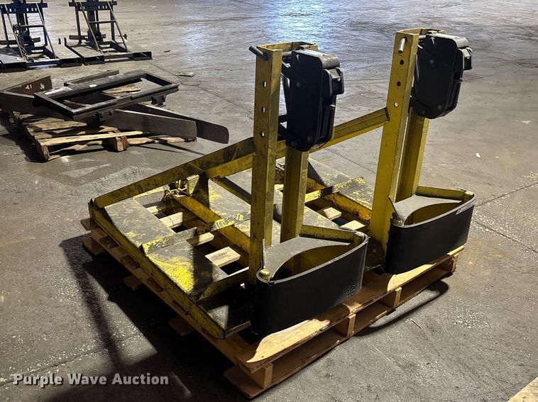 image for item FB5567 (2) Easy Lift Equipment EG3SCM-NF drum lifter