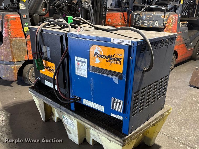 image for item FB5569 (2) Power House charger