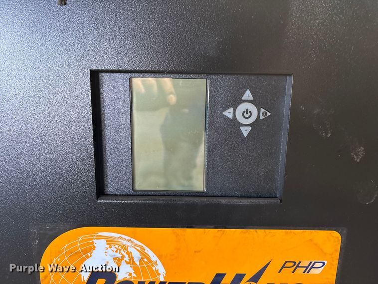 image for item FB5569 (2) Power House charger