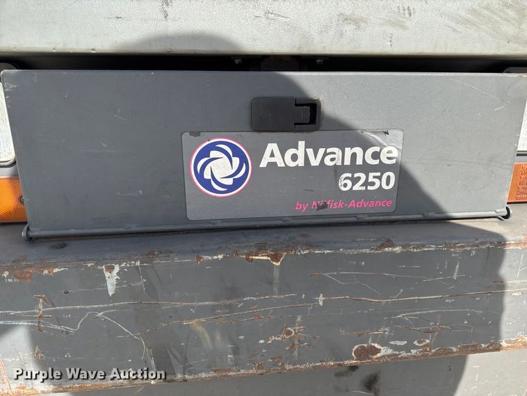 image for item FB5570 Advance 6250 floor sweeper