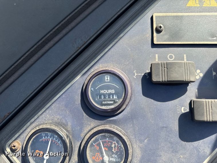 image for item FB5570 Advance 6250 floor sweeper