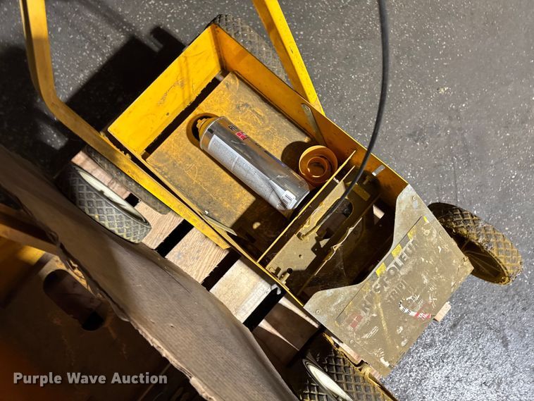 image for item FB5578 Tools