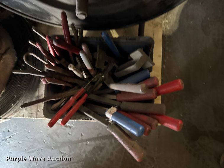 image for item FB5583 Banding tools