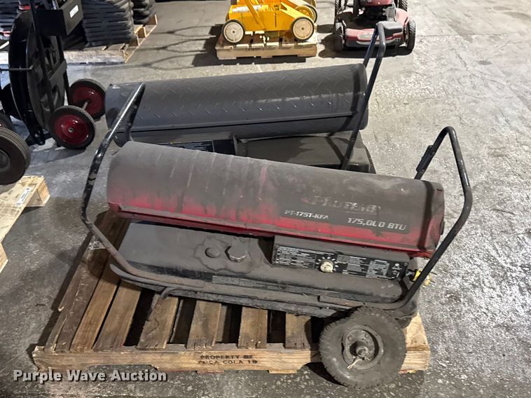 image for item FB5584 (2) heaters