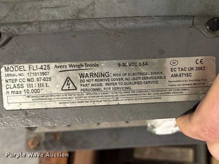 image for item FB5590 (6) Avery Weigh-Tronix displays