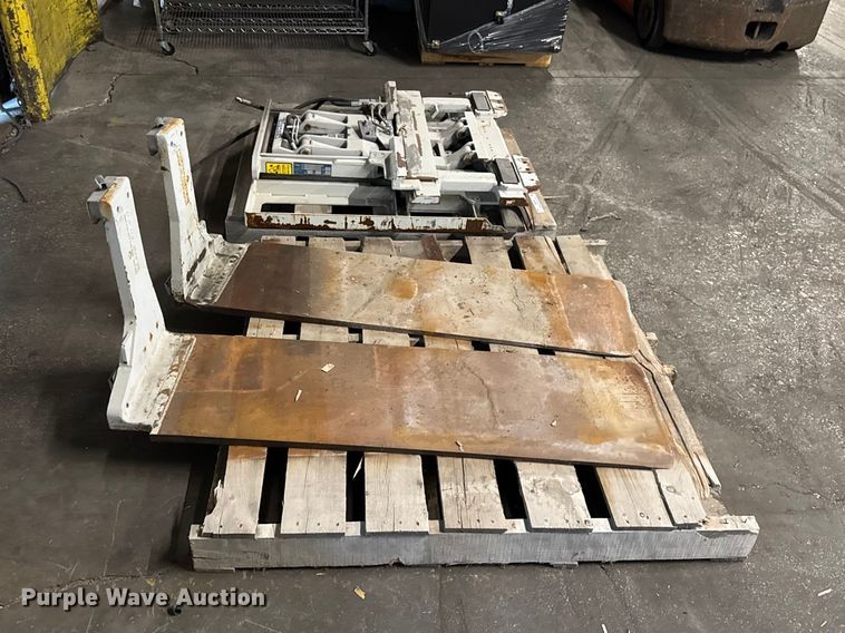 image for item FB5592 Cascade 35E-FFB-AC03 push/full fork carrier