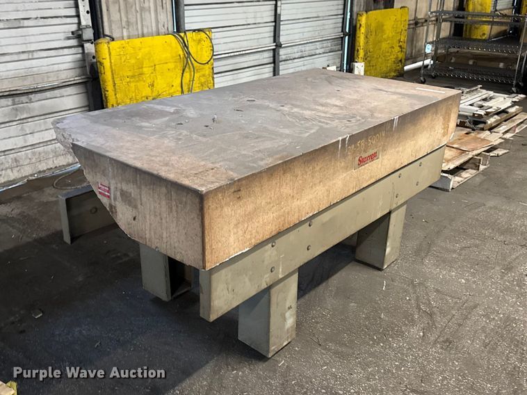 image for item FB5593 Starret Crystal Pink surface plate