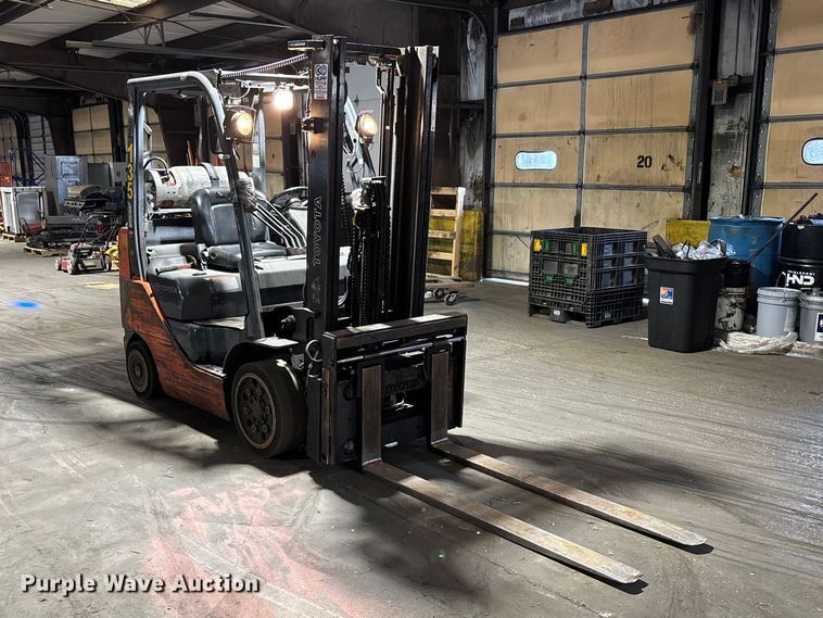 image for item FB5594 Toyota 8FGCU25 forklift