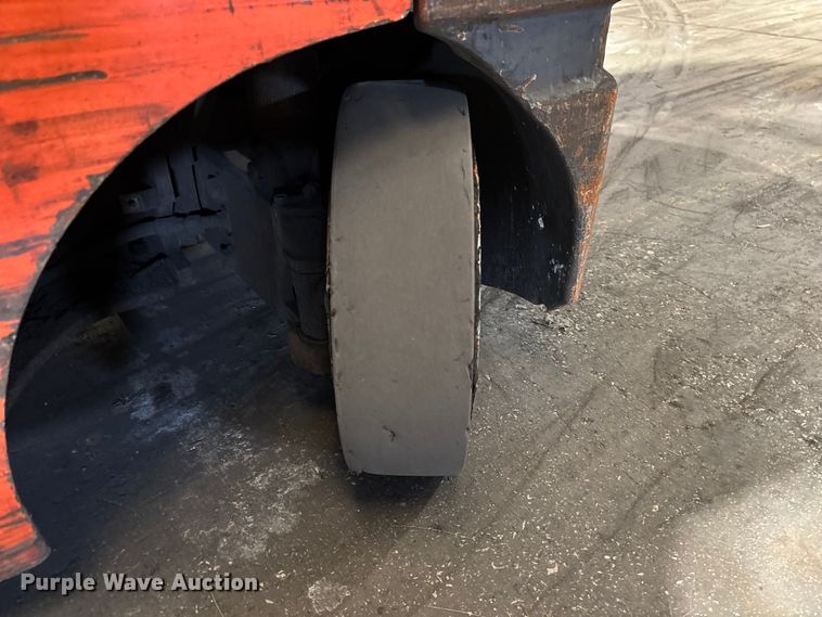 image for item FB5594 Toyota 8FGCU25 forklift