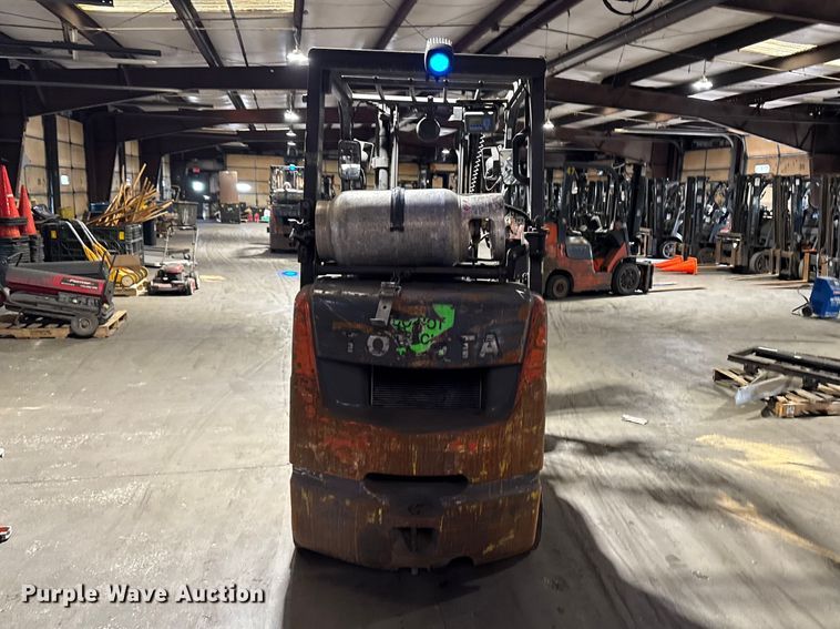 image for item FB5595 Toyota 8FGCU25 forklift
