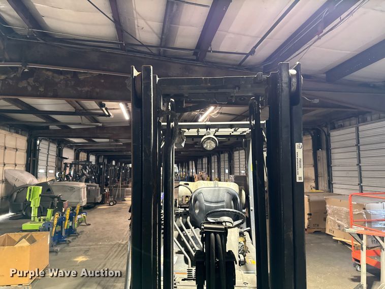 image for item FB5595 Toyota 8FGCU25 forklift