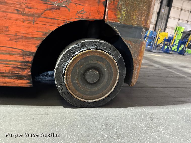 image for item FB5595 Toyota 8FGCU25 forklift