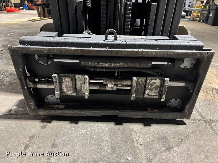 image for item FB5596 Toyota 8FGCU25 forklift