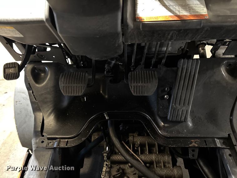 image for item FB5596 Toyota 8FGCU25 forklift