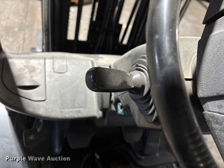 image for item FB5596 Toyota 8FGCU25 forklift