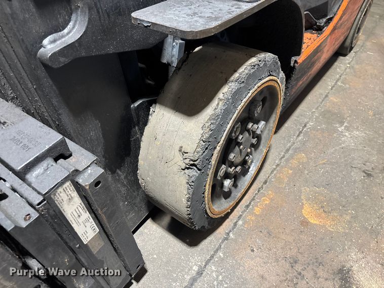 image for item FB5596 Toyota 8FGCU25 forklift
