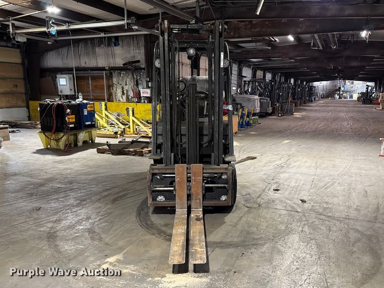 image for item FB5598 Toyota 8FGCU25 forklift