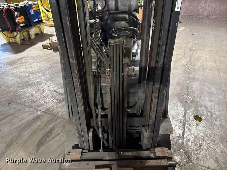 image for item FB5598 Toyota 8FGCU25 forklift