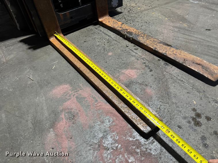 image for item FB5599 Toyota 7FGCU25 forklift