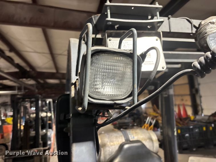 image for item FB5599 Toyota 7FGCU25 forklift