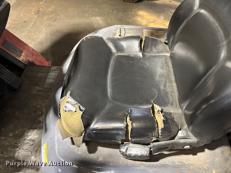 image for item FB5599 Toyota 7FGCU25 forklift