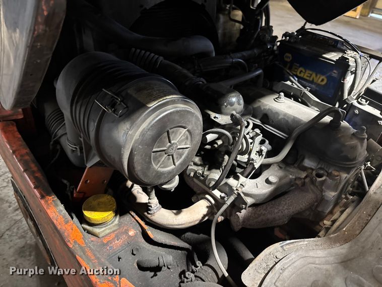 image for item FB5599 Toyota 7FGCU25 forklift